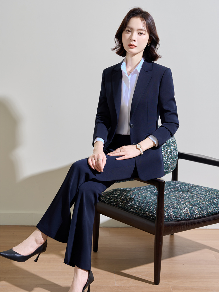 Women'S Formal Wear Pantsuits - Setelan profesional warna biru dongker untuk