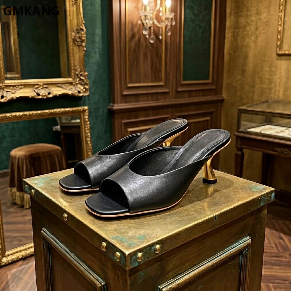 Kitten Heel Women - Sandal Slip On Wanita dengan Ujung